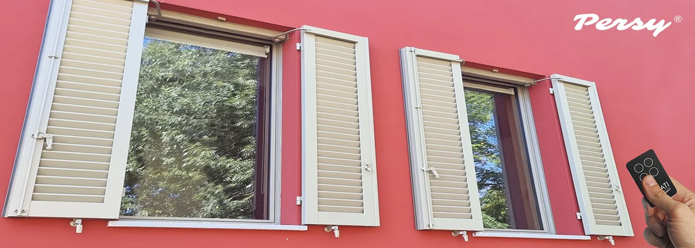 Smart Gates, Simple Living